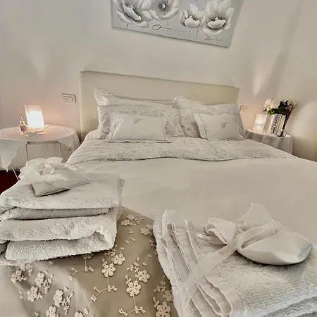 Vakantiehuis Whiteloft In *